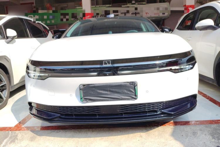 Used Zeekr 007 2024 Rear-Drive Intelligent Driving Version 75 kWh Front