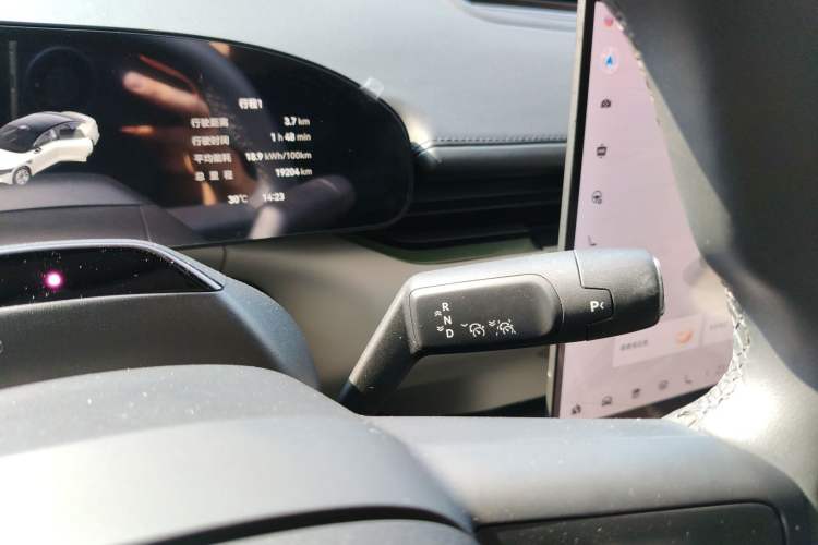 Used Zeekr 007 2024 Rear-Drive Intelligent Driving Version 75 kWh Gear Lever
