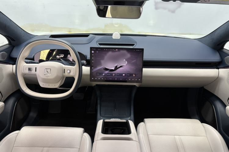 Used Zeekr 007 2024 Rear-Drive Intelligent Driving Version 75 kWh Interior 3