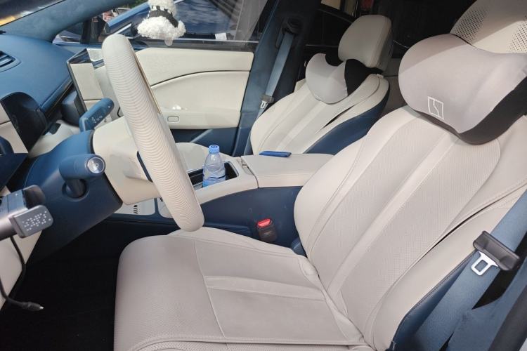 Used Zeekr 007 2024 Rear-Drive Enhanced Version 75 kWh Left Front Seat
