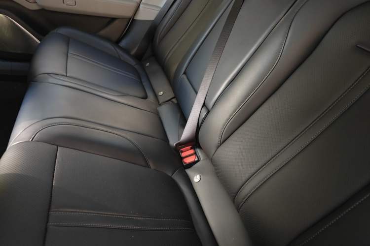 Used Zeekr 007 2024 Rear-Drive Version 75 kWh Left Rear Seat