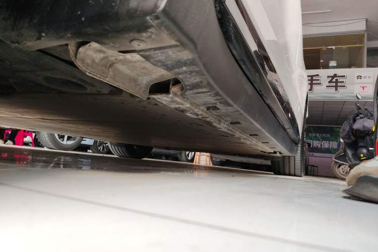 Used Zeekr 007 2024 Rear-Drive Intelligent Driving Version 75 kWh Left Side Sill
