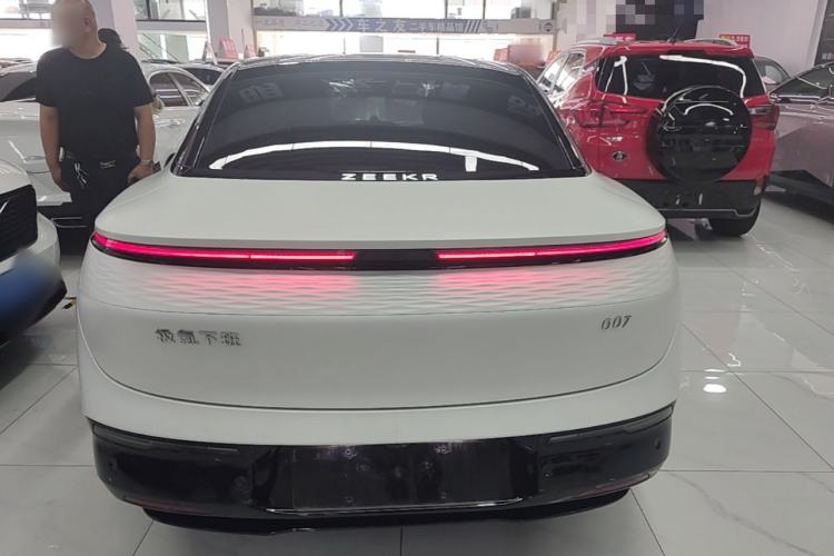 Used Zeekr 007 2024 Rear-Drive Enhanced Version 100 kWh Rear