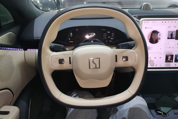 Used Zeekr 007 2024 Rear-Drive Intelligent Driving Version 100 kWh Steering Wheel