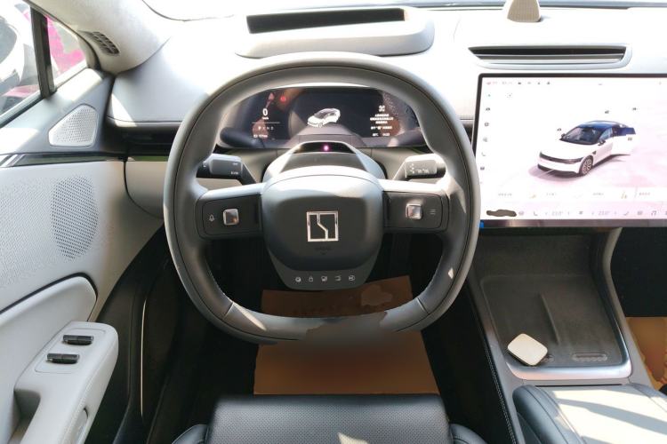 Used Zeekr 007 2024 Rear-Drive Intelligent Driving Version 75 kWh Steering Wheel