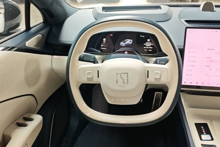 Used Zeekr 007 2024 Four-Wheel Drive Intelligent Driving Version 100 kWh Steering Wheel