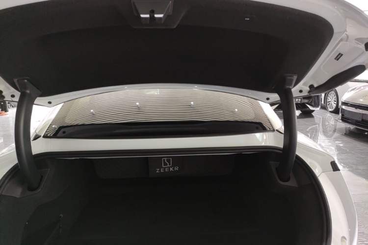 Used Zeekr 007 2024 Rear-Drive Intelligent Driving Version 100 kWh Trunk