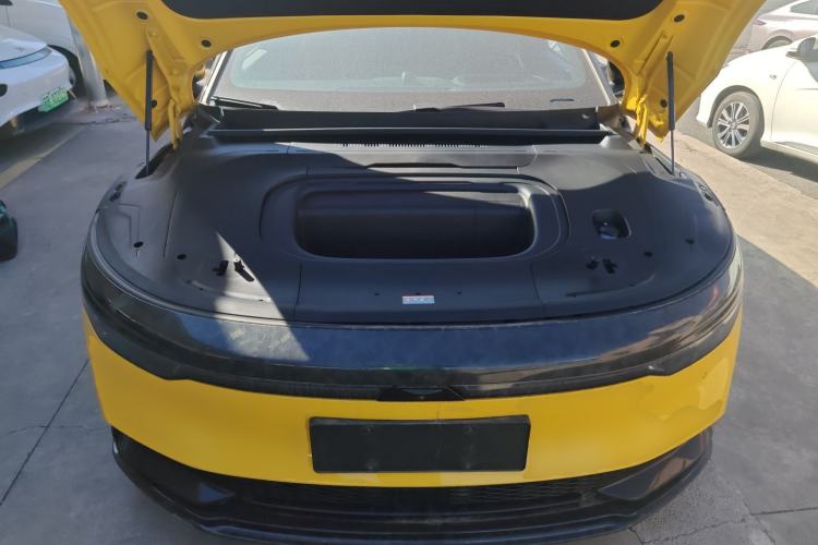 Used Zeekr 007 2024 Four-Wheel-Drive Performance Version 100 kWh Engine Bay