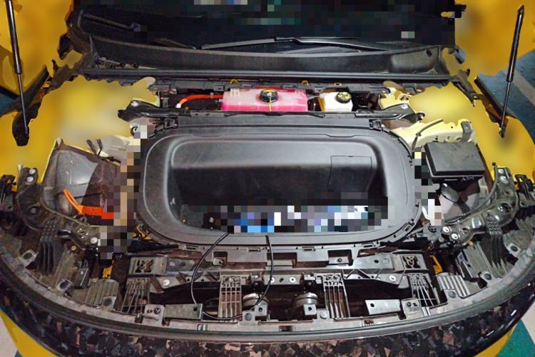 Used Zeekr 007 2024 Four-Wheel-Drive Performance Version 100 kWh Engine Bay