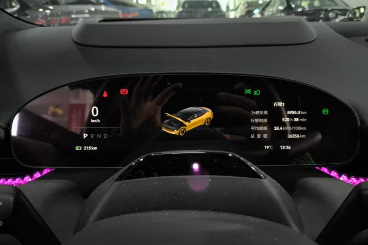 Used Zeekr 007 2024 Four-Wheel-Drive Performance Version 100 kWh Instrument Cluster