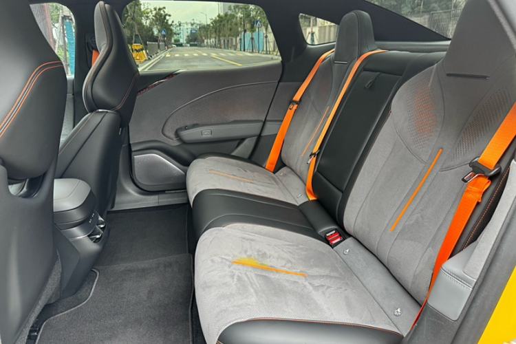 Used Zeekr 007 2024 Four-Wheel-Drive Performance Version 100 kWh Interior 11