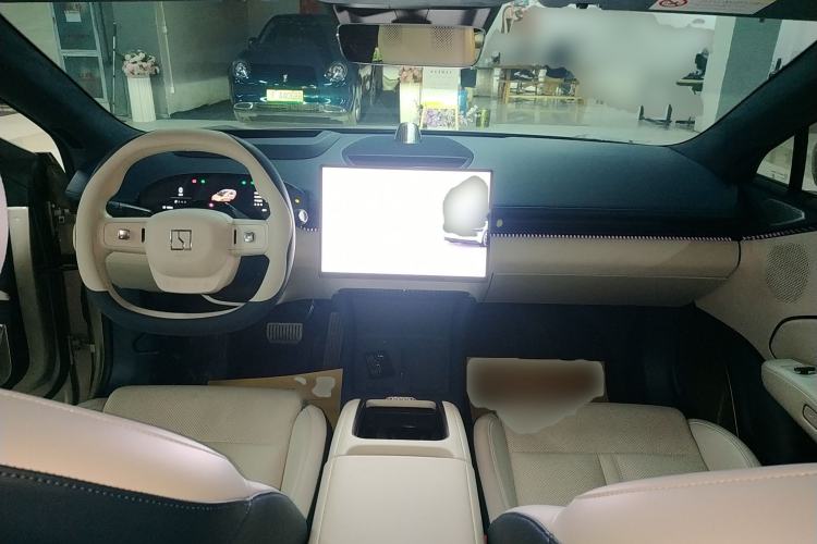 Used Zeekr 007 2024 Rear-Drive Intelligent Driving Version 100 kWh Interior 2