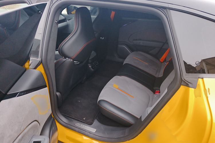 Used Zeekr 007 2024 Four-Wheel-Drive Performance Version 100 kWh Interior 4