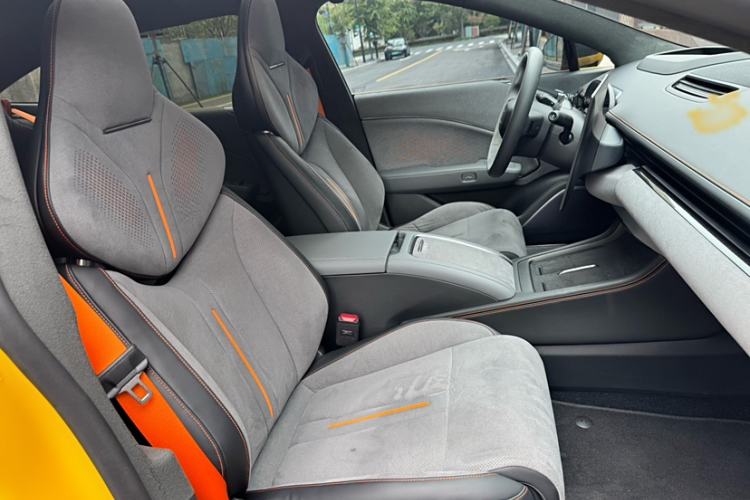 Used Zeekr 007 2024 Four-Wheel-Drive Performance Version 100 kWh Interior 8