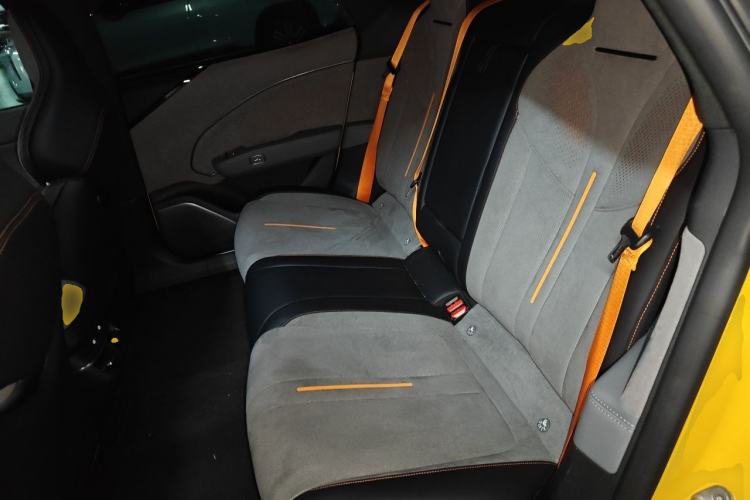 Used Zeekr 007 2024 Four-Wheel-Drive Performance Version 100 kWh Left Rear Seat