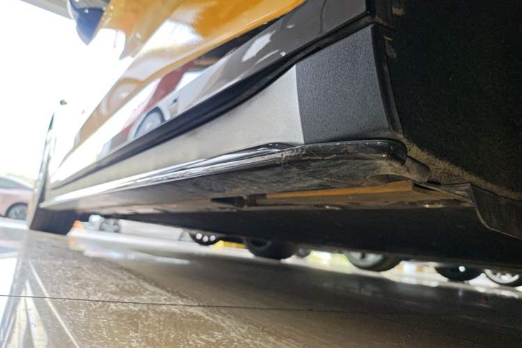 Used Zeekr 007 2024 Four-Wheel-Drive Performance Version 100 kWh Left Side Sill