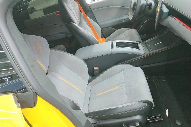 Used Zeekr 007 2024 Four-Wheel-Drive Performance Version 100 kWh Right Front Seat