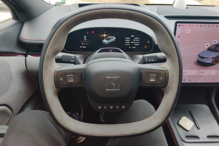 Used Zeekr 007 2024 Four-Wheel-Drive Performance Version 100 kWh Steering Wheel