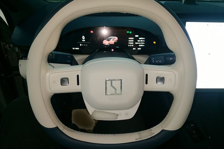 Used Zeekr 007 2024 Rear-Drive Intelligent Driving Version 100 kWh Steering Wheel