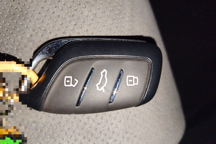 Used Zeekr 007 2024 Four-Wheel-Drive Performance Version 100 kWh Vehicle Key
