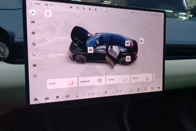 Used Zeekr 007 2025 Long-Range Rear-Wheel-Drive Intelligent Driving Version 100 kWh Audio And AC Panel