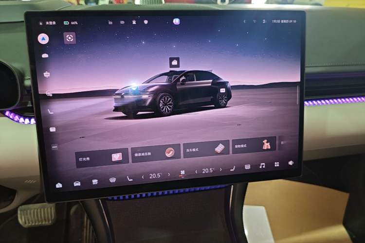 Used Zeekr 007 2025 Long-Range Rear-Wheel-Drive Intelligent Driving Version 100 kWh Audio And AC Panel