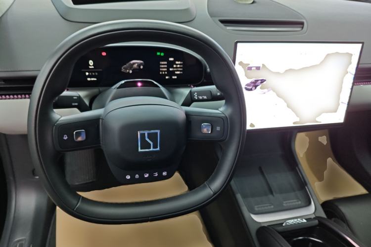 Used Zeekr 007 2025 Long-Range Rear-Wheel-Drive Intelligent Driving Version 100 kWh Center Console