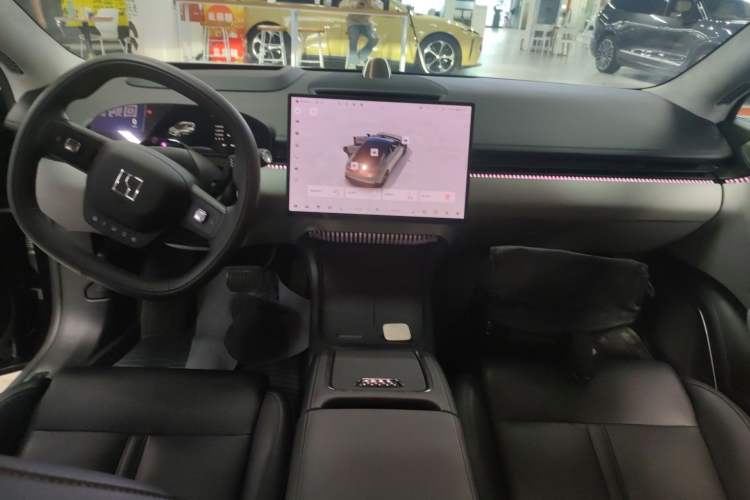 Used Zeekr 007 2025 Rear-Drive Intelligent Driving Version 75 kWh Center Console