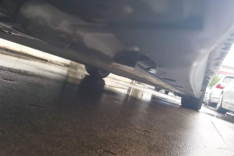 Used Zeekr 007 2025 Long-Range Rear-Wheel-Drive Intelligent Driving Version 100 kWh Chassis Front Left