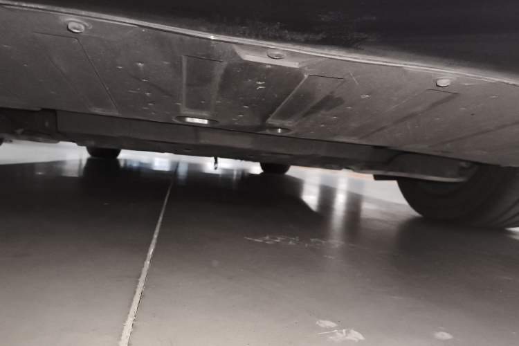 Used Zeekr 007 2025 Long-Range Rear-Wheel-Drive Intelligent Driving Version 100 kWh Chassis Rear