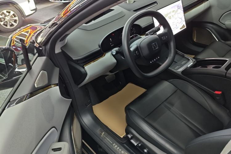 Used Zeekr 007 2025 Long-Range Rear-Wheel-Drive Intelligent Driving Version 100 kWh Driver Seat