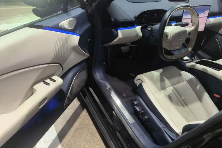 Used Zeekr 007 2025 Long-Range Rear-Wheel-Drive Intelligent Driving Version 100 kWh Driver Seat