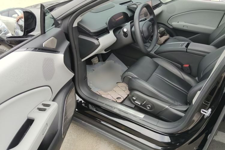 Used Zeekr 007 2025 Rear-Drive Intelligent Driving Version 75 kWh Driver Seat