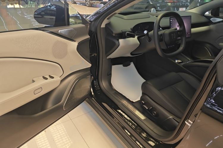Used Zeekr 007 2025 Rear-Drive Intelligent Driving Version 75 kWh Driver Seat