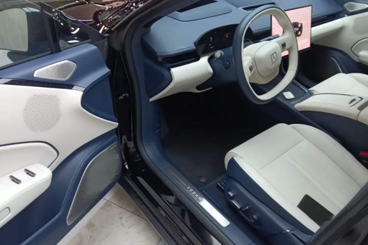 Used Zeekr 007 2025 Long-Range Rear-Wheel-Drive Intelligent Driving Version 100 kWh Driver Seat