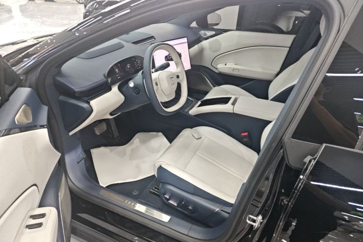 Used Zeekr 007 2025 Rear-Drive Intelligent Driving Version 75 kWh Driver Seat