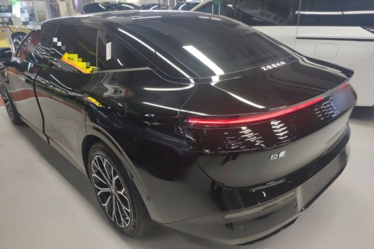 Used Zeekr 007 2025 Rear-Drive Intelligent Driving Version 75 kWh Exterior 2
