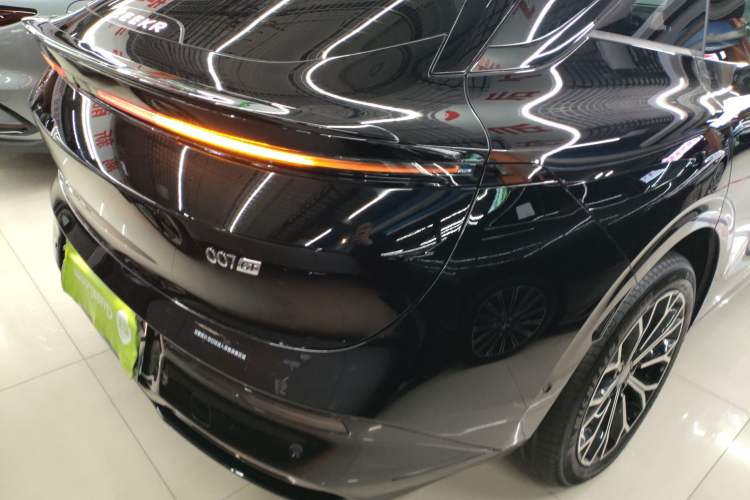 Used Zeekr 007 2025 Four-Wheel Drive Intelligent Driving Version 75 kWh Exterior 3