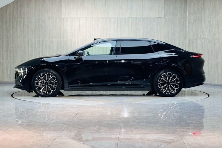 Used Zeekr 007 2025 Long-Range Rear-Wheel-Drive Intelligent Driving Version 100 kWh Exterior 3