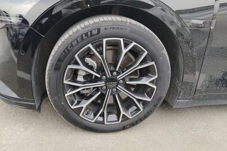 Used Zeekr 007 2025 Rear-Drive Intelligent Driving Version 75 kWh Exterior 4