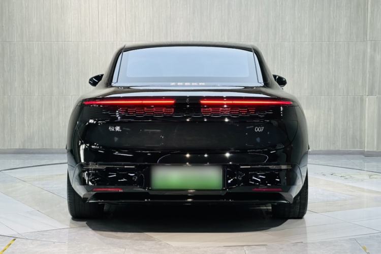 Used Zeekr 007 2025 Long-Range Rear-Wheel-Drive Intelligent Driving Version 100 kWh Exterior 4