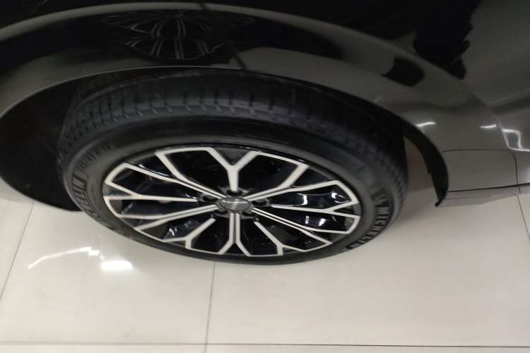 Used Zeekr 007 2025 Four-Wheel Drive Intelligent Driving Version 75 kWh Exterior 5