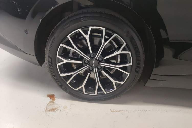 Used Zeekr 007 2025 Rear-Drive Intelligent Driving Version 75 kWh Exterior 5