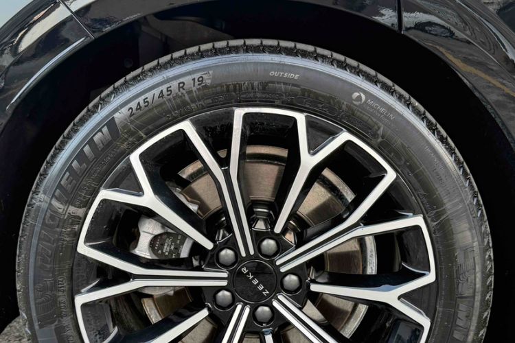 Used Zeekr 007 2025 Rear-Drive Intelligent Driving Version 75 kWh Exterior 7