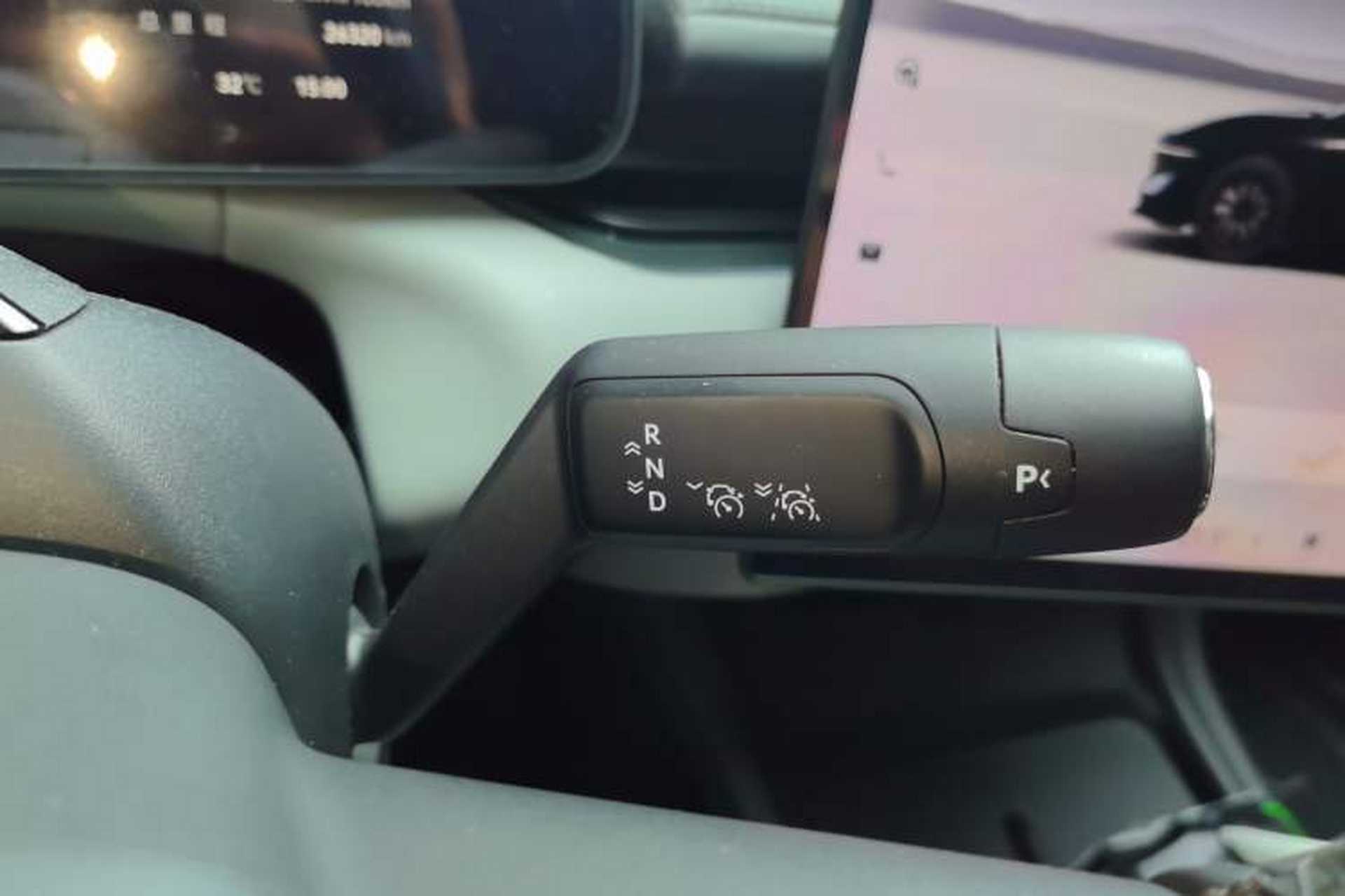 Used Zeekr 007 2025 Rear-Drive Intelligent Driving Version 75 kWh Gear Lever