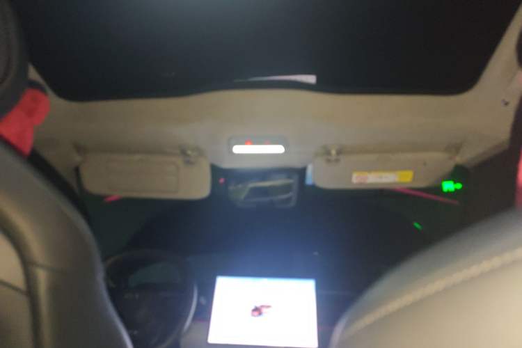 Used Zeekr 007 2025 Rear-Drive Intelligent Driving Version 75 kWh Headliner