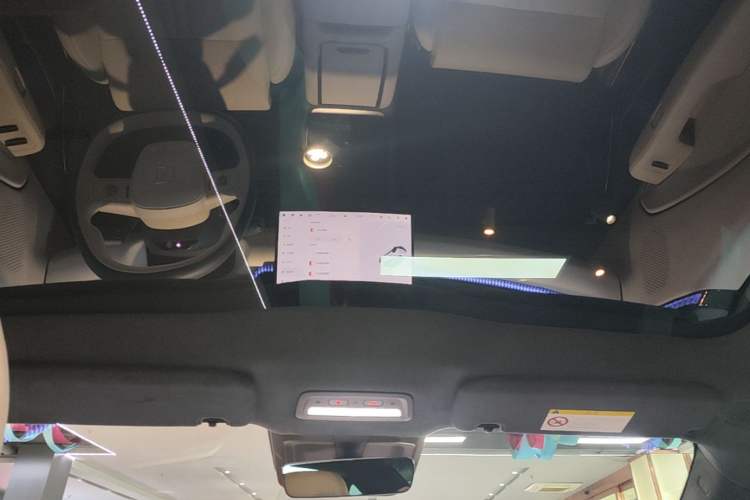 Used Zeekr 007 2025 Long-Range Rear-Wheel-Drive Intelligent Driving Version 100 kWh Headliner