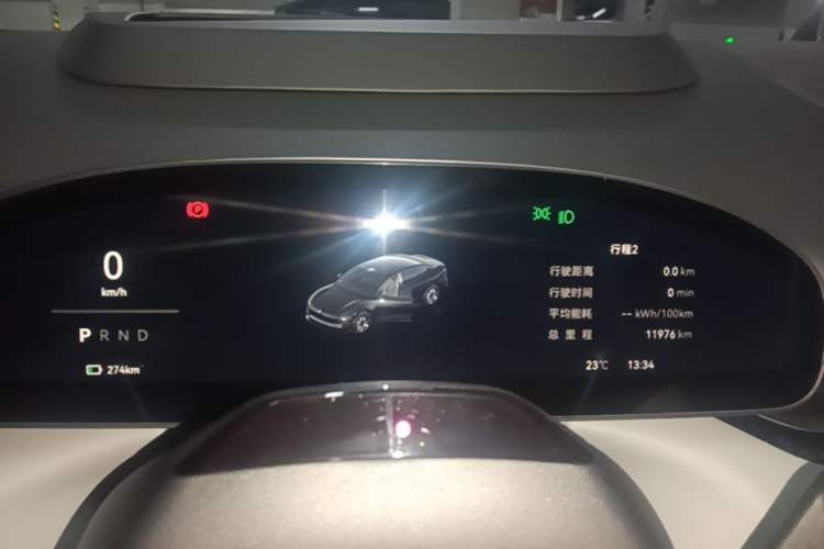 Used Zeekr 007 2025 Long-Range Rear-Wheel-Drive Intelligent Driving Version 100 kWh Instrument Cluster