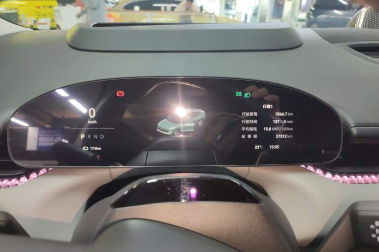Used Zeekr 007 2025 Rear-Drive Intelligent Driving Version 75 kWh Instrument Cluster