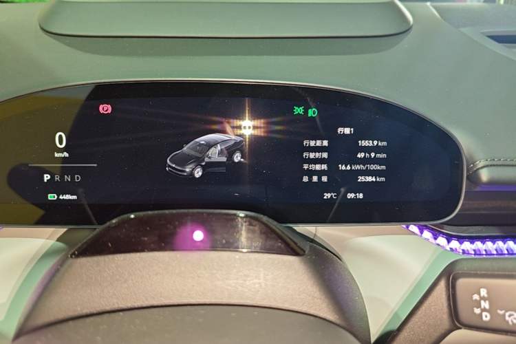 Used Zeekr 007 2025 Long-Range Rear-Wheel-Drive Intelligent Driving Version 100 kWh Instrument Cluster